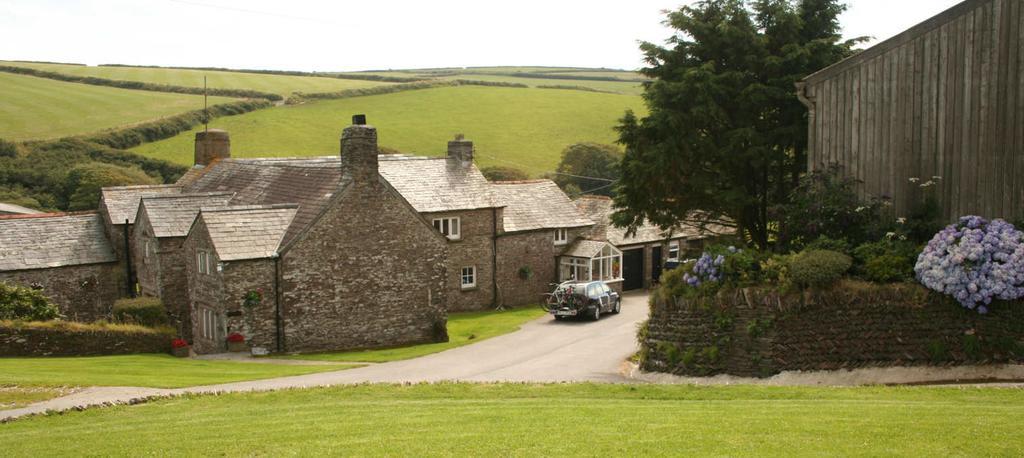 Reddivallen Farmhouse Bed & Breakfast Boscastle Exterior photo